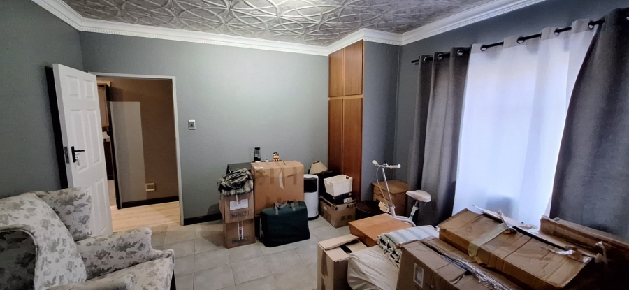 4 Bedroom Property for Sale in Riversdale Western Cape